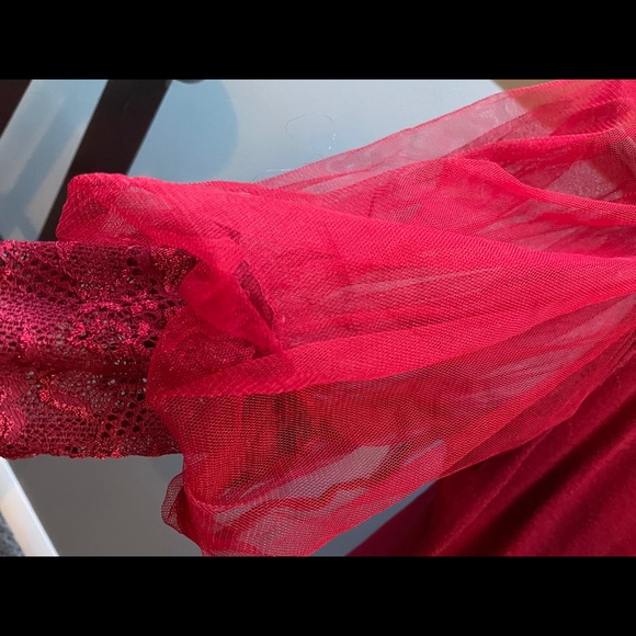 Dressy Top - Picture 2 of 3